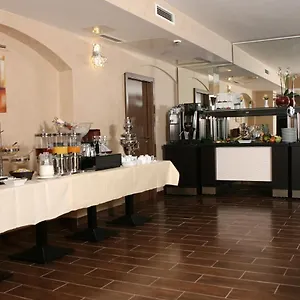 4* Отель Grand Palace